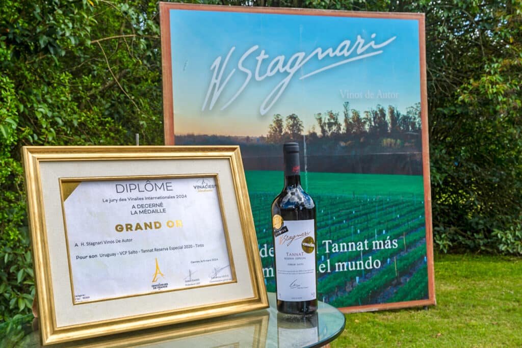 4to Aniversario H Stagnari