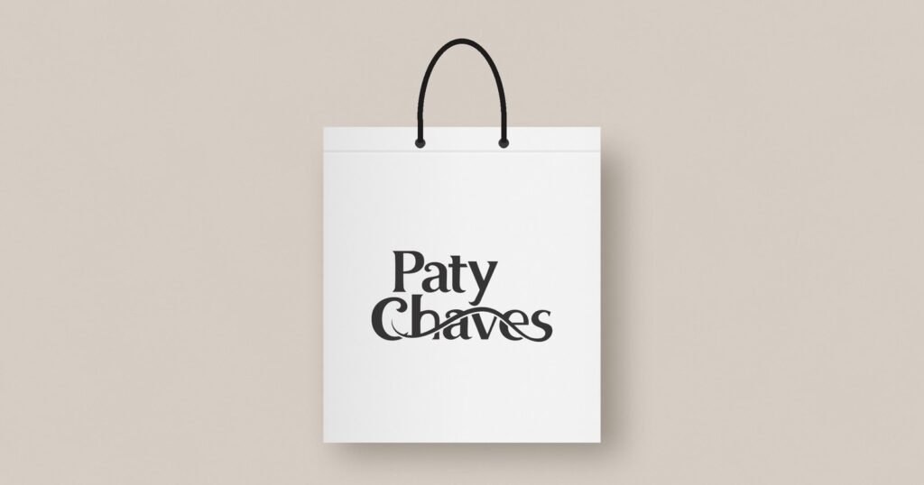 Logo para estética aplicado a bolsa: Paty Chaves, cosmetóloga en Uruguay