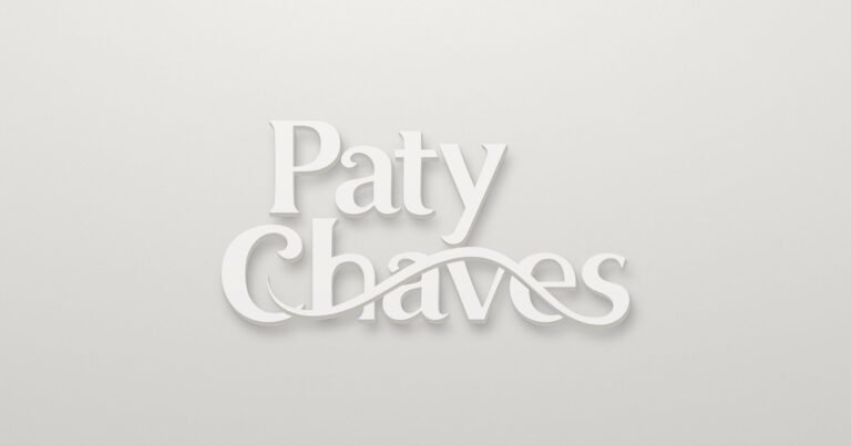 Logo para centro de estética aplicado a cartel de letras corpóreas: Paty Chaves, Montevideo, Uruguay